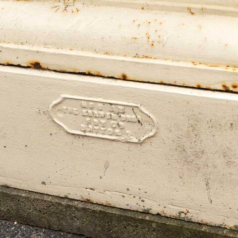 #50394 Antique Kramer Bros. Cast Iron Garden Urn image 3