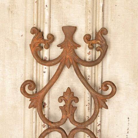 #50543 Rusty Cast Iron Architectural Ornament image 2