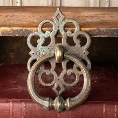 #50559 Vintage Ornate Brass Ring Drawer Pull Handle image 5