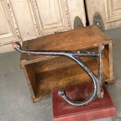 #50578 Large Antique Cast Iron Wall Mount Hook image 5