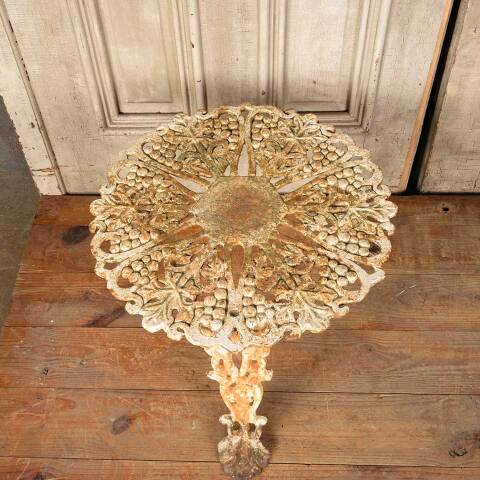 #50774 Vintage Cast Iron Garden Patio Table image 2