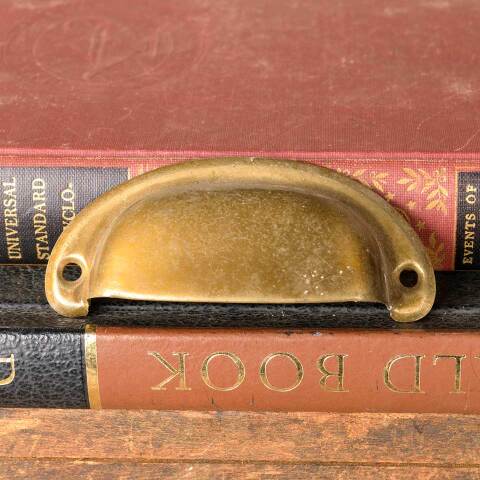 #50788 Antique Brass Drawer Bin Pull Handle image 4