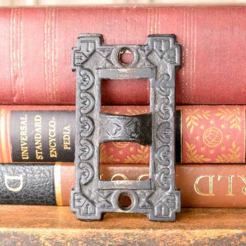 #50912 Antique Oil Lamp Wall Mount Bracket image 2