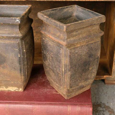 #51335 Set of 4 Antique Cast Iron Furniture Feet image 2