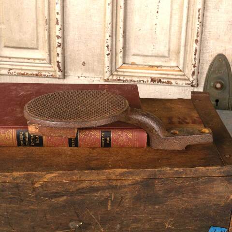 #51614 Antique Cast Iron Horse Carriage Step image 2