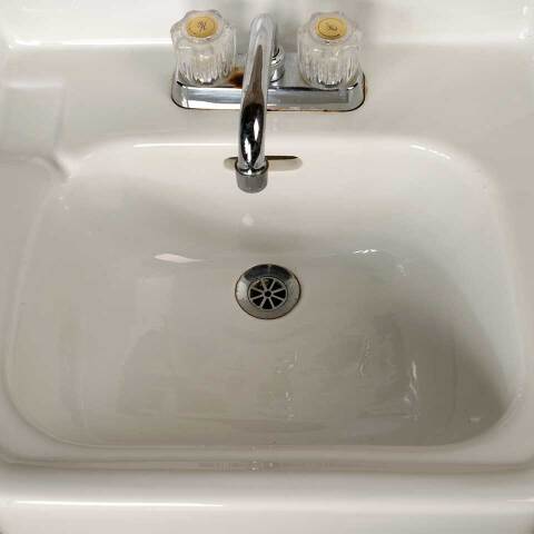 #51989 21x19 Antique Porcelain Bathroom Sink image 4