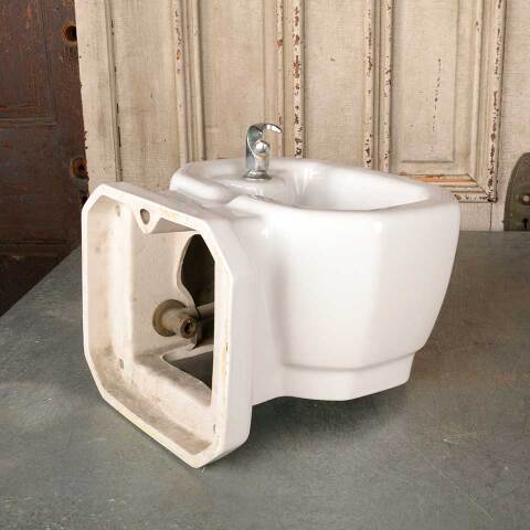 #51990 Salvaged Antique Kohler Drinking Fountain image 7