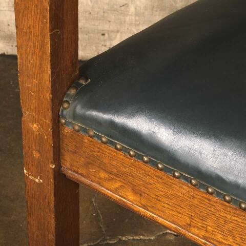 #52133 Antique Carved Oak Gothic Throne Chair image 3