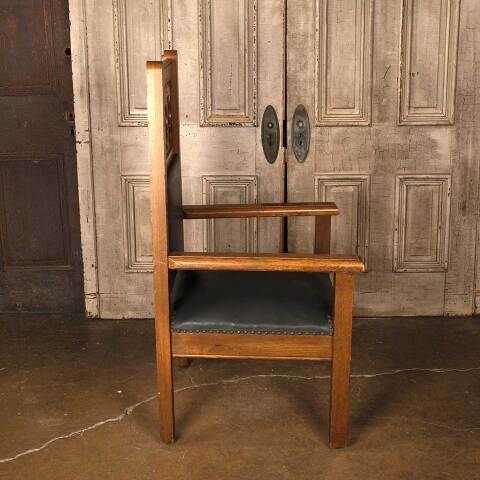 #52134 Antique Carved Oak Gothic Throne Chair image 5