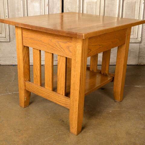 #52142 24x22 Salvaged Solid Oak Wood End Table image 7