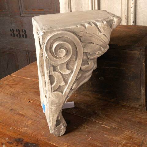 #52457 Cast Plaster Green Man Head Corbel Bracket image 2