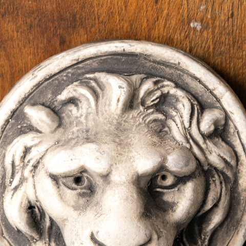 #52461 Cast Plaster Lion Head Decorative Medallion image 3