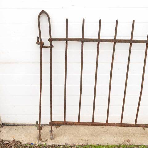 #52521 Salvaged Antique Wrought Iron Garden Fence image 4