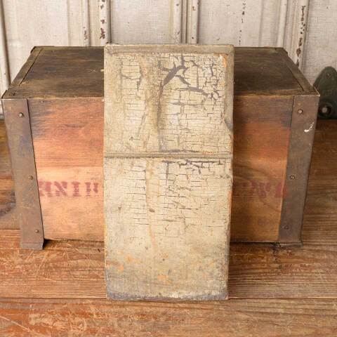 #52545 Salvaged Painted Wood Plinth Trim Block image 5