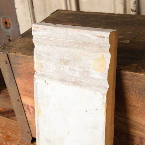 #52546 Salvaged Painted Wood Plinth Trim Block image 2