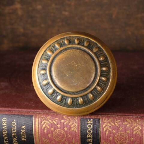 #52603 Antique Brass Egg & Dart Doorknob Hardware image 2