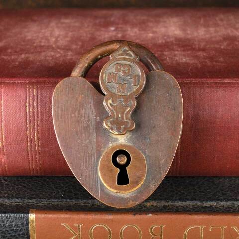 #52608 Antique Brass Norwich Lock Mfg. Co. Padlock image 4