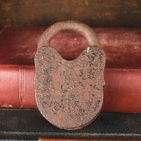 #52613 Antique Iron Padlock with Brass Keyhole image 6