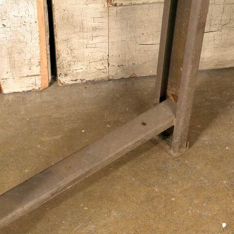 #52627 Salvaged Vintage Industrial Metal Table Leg image 2