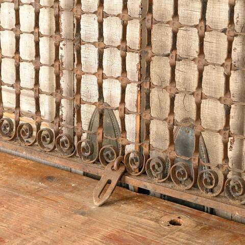 #52637 Salvaged Antique Metal Wire Screen Panel image 3