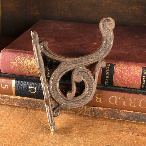 #52752 Antique Ornate Cast Iron Coat Hook image 3