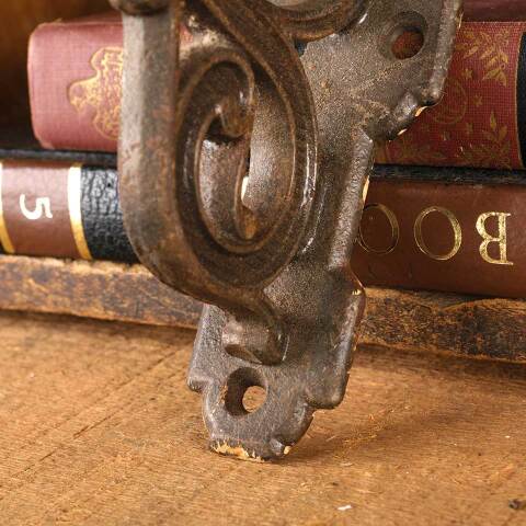 #52752 Antique Ornate Cast Iron Coat Hook image 4