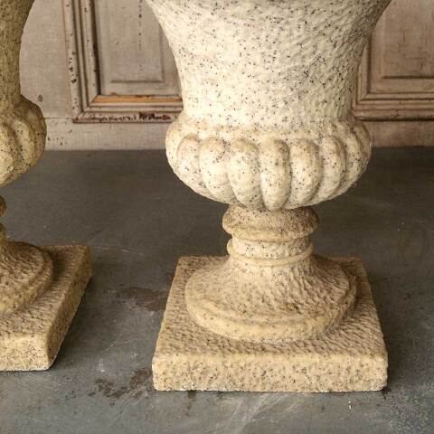 #52815 Vintage Resin Garden Patio Urn Planters image 5