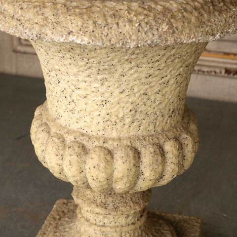 #52815 Vintage Resin Garden Patio Urn Planters image 8