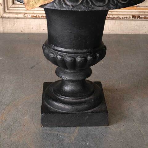 #52851 Cast Iron Garden Urn Planter w/ Flowers image 3