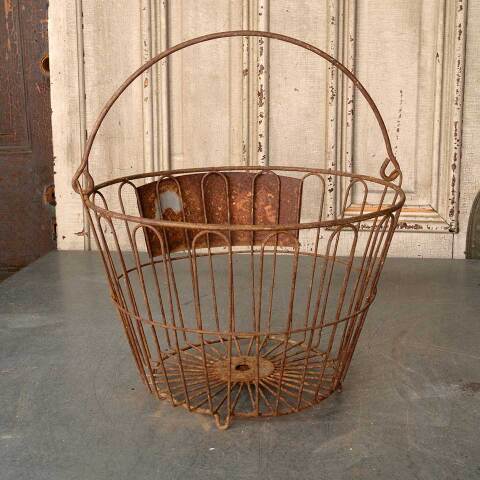 #52863 Antique Metal Wire Farm Egg Basket image 5
