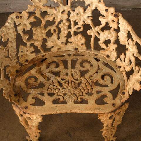 #52943 Vintage Cast Iron Garden Patio Chair image 3
