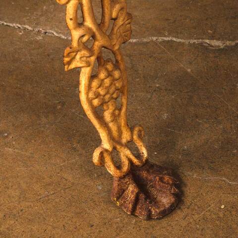 #52945 Vintage Cast Iron Garden Patio Table image 6