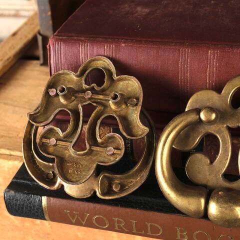 #52992 Set of 3 Vintage Brass Furniture Drawer Pulls image 6