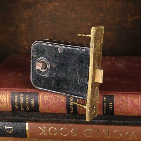 #53345 Antique Yale Mortise Latch & Thumb Turn image 3