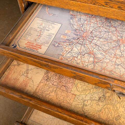 #53847 Antique Oak Flat Map 50 Drawer Cabinet Unit image 4
