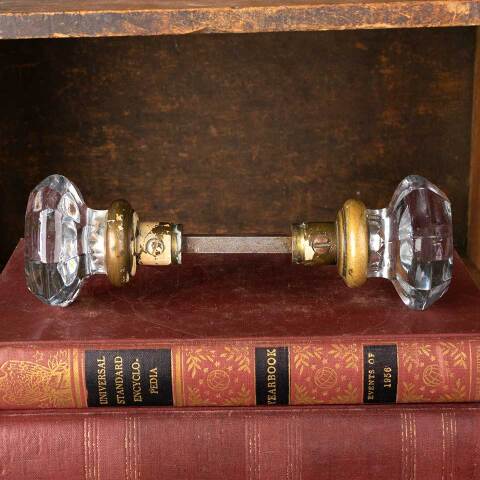 #54022 Antique Octagonal Glass Doorknobs Hardware image 3