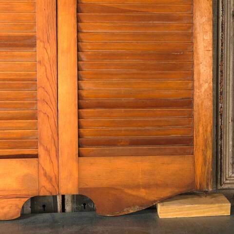 #54028 Vintage Louvered Wood Saloon Doors image 2