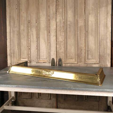 #54033 Antique Brass Art Nouveau Fireplace Fender image 7