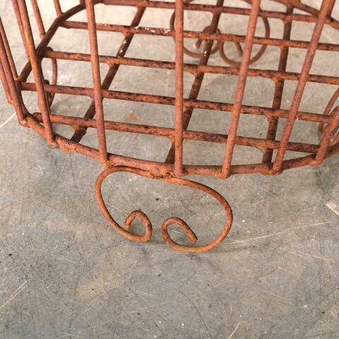 #54099 Rusty Metal Wire Garden Planter Basket image 6