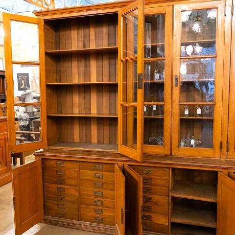 #54438 Large Antique Oak Storage & Display Cabinet image 6