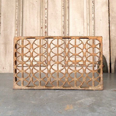 15x9 Antique Cast Iron Foundation Vent Grate