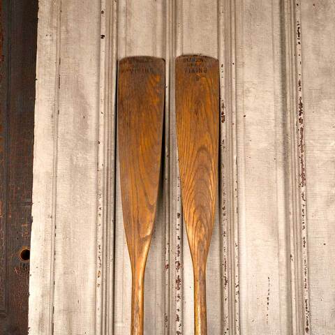 #54630 Antique Wood Rowboat Oars w/ Oar Locks image 5