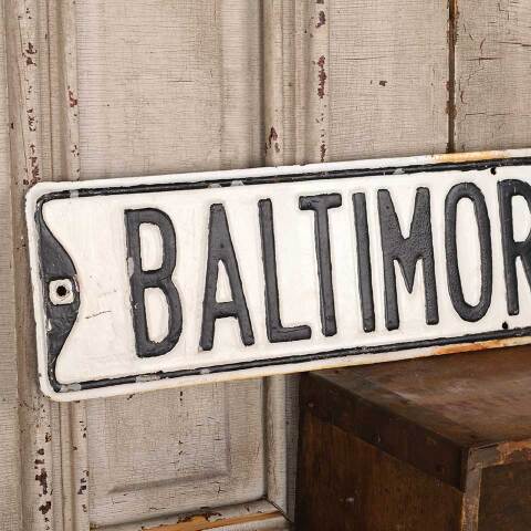#54638 Antique BALTIMORE AVE. Metal Street Sign image 2