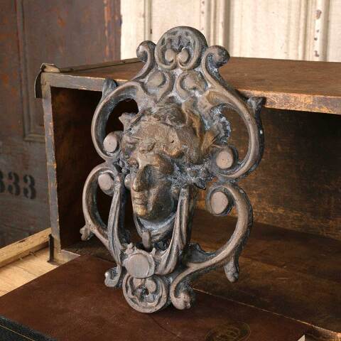 #54732 7x10 Vintage Cast Metal Figural Door Knocker image 2