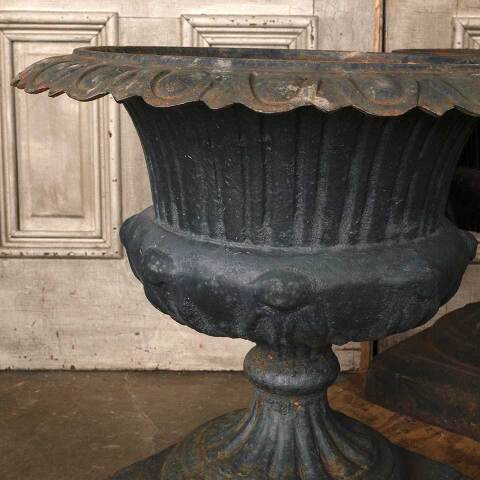 #54919 19" Antique Cast Iron Garden Urn Planters image 6