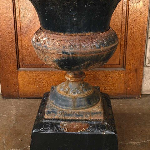 #55828 21" Antique Cast Iron Garden Urn & Pedestal image 4