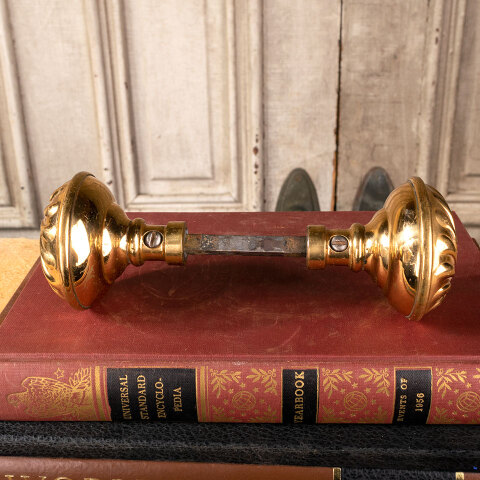 #6882 Antique Brass Corbin Doorknobs image 3