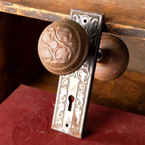 #8084 Antique Russell & Erwin Door Hardware Set image 5