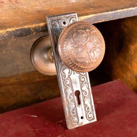 #8084 Antique Russell & Erwin Door Hardware Set image 6